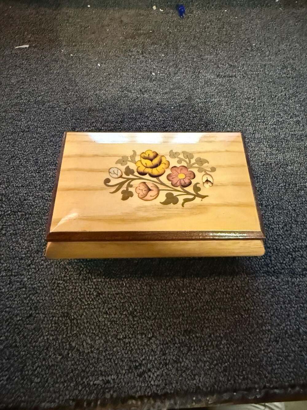 Vintage Italian Inlaid Wood Floral Keepsake Music Jewelry Box